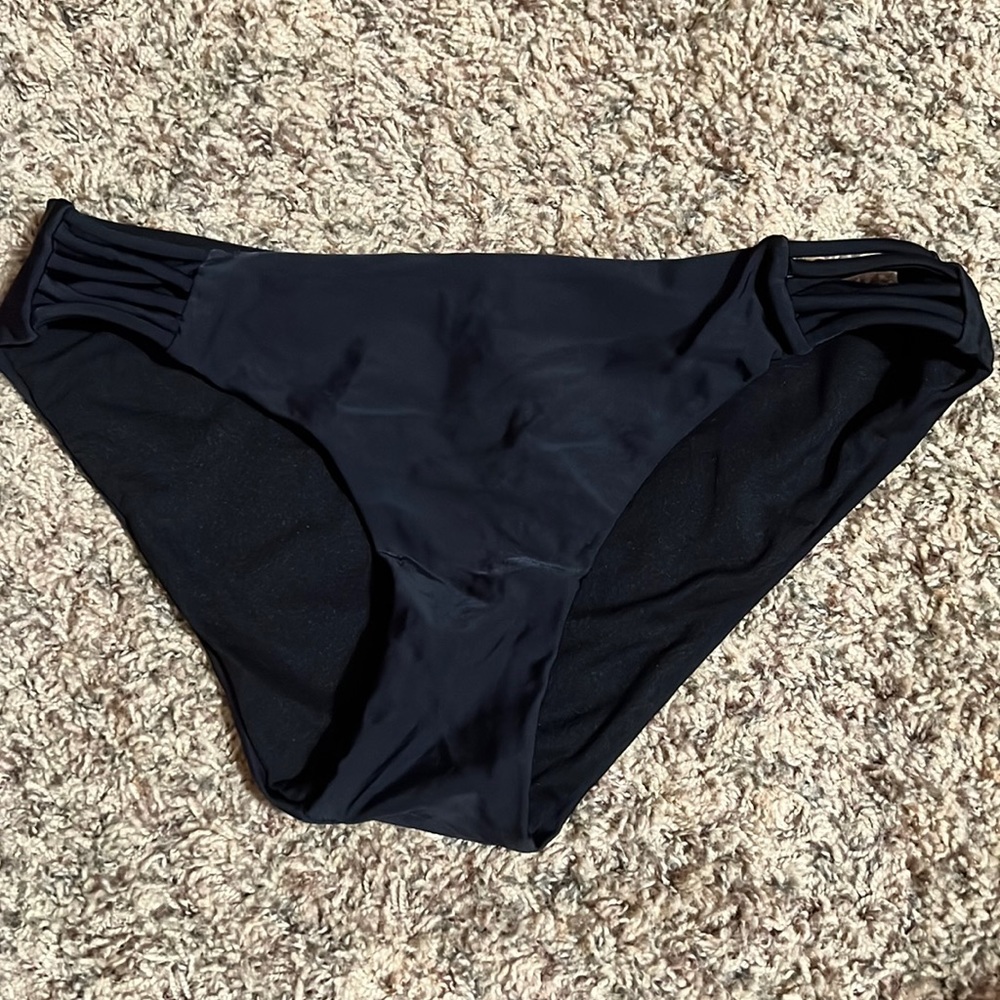 Bikini bottoms